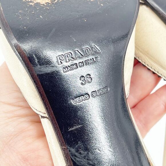 Vintage Prada Beige Neutral Leather Bow Pointed Toe Slide Mules Heels IT 36 - Picture 12 of 12